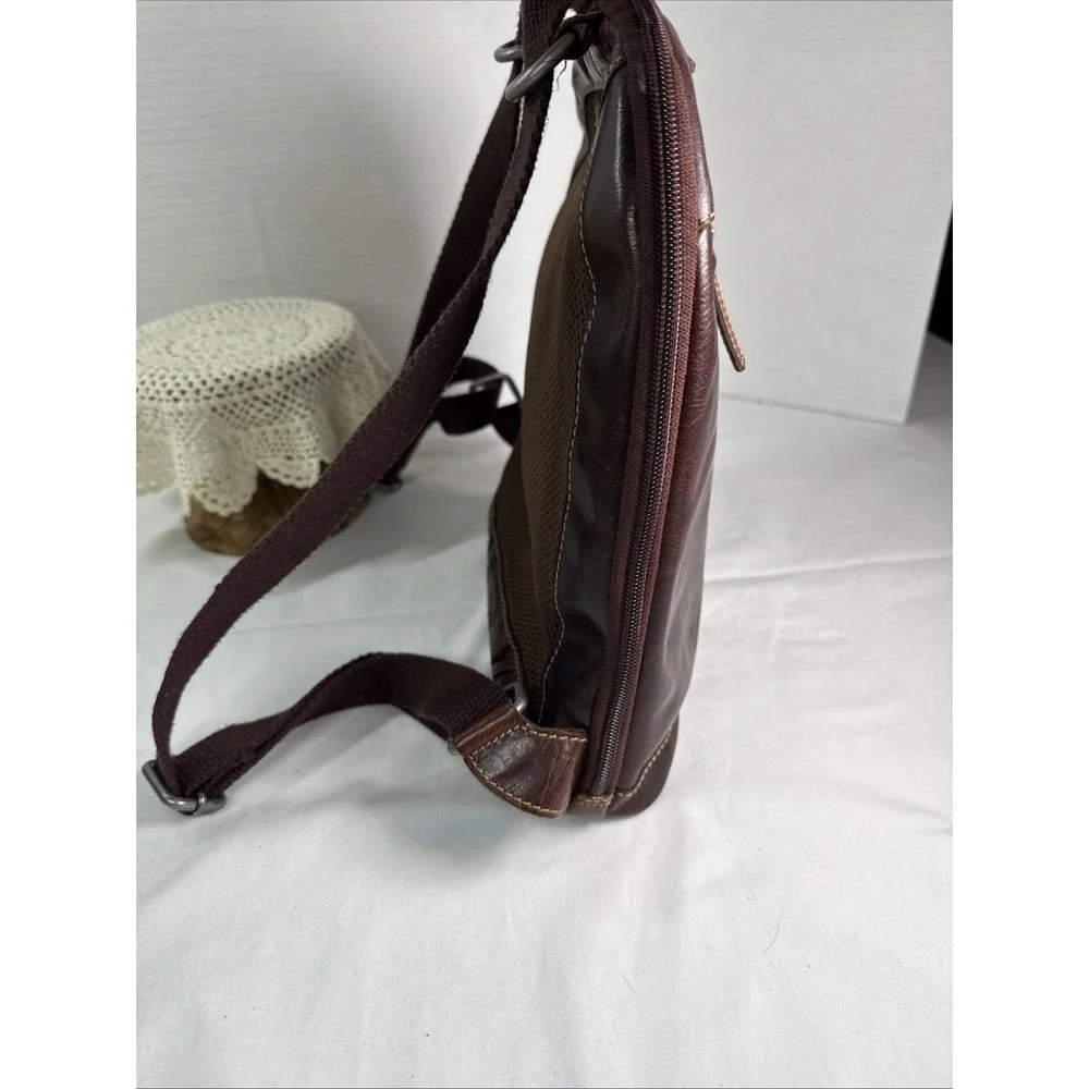 Jack Georges Voyager Small Brown Leather Crossbody Backpack Unisex.
